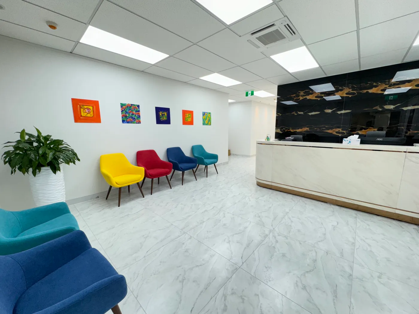Reception at The Veneer Clinic